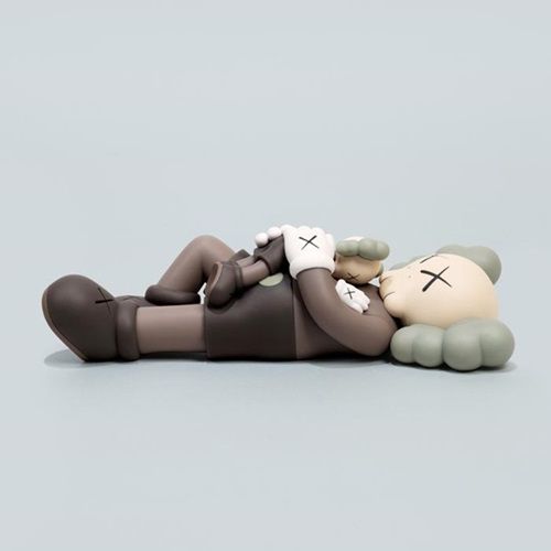 Kaws: Holiday Singapore (Brown)